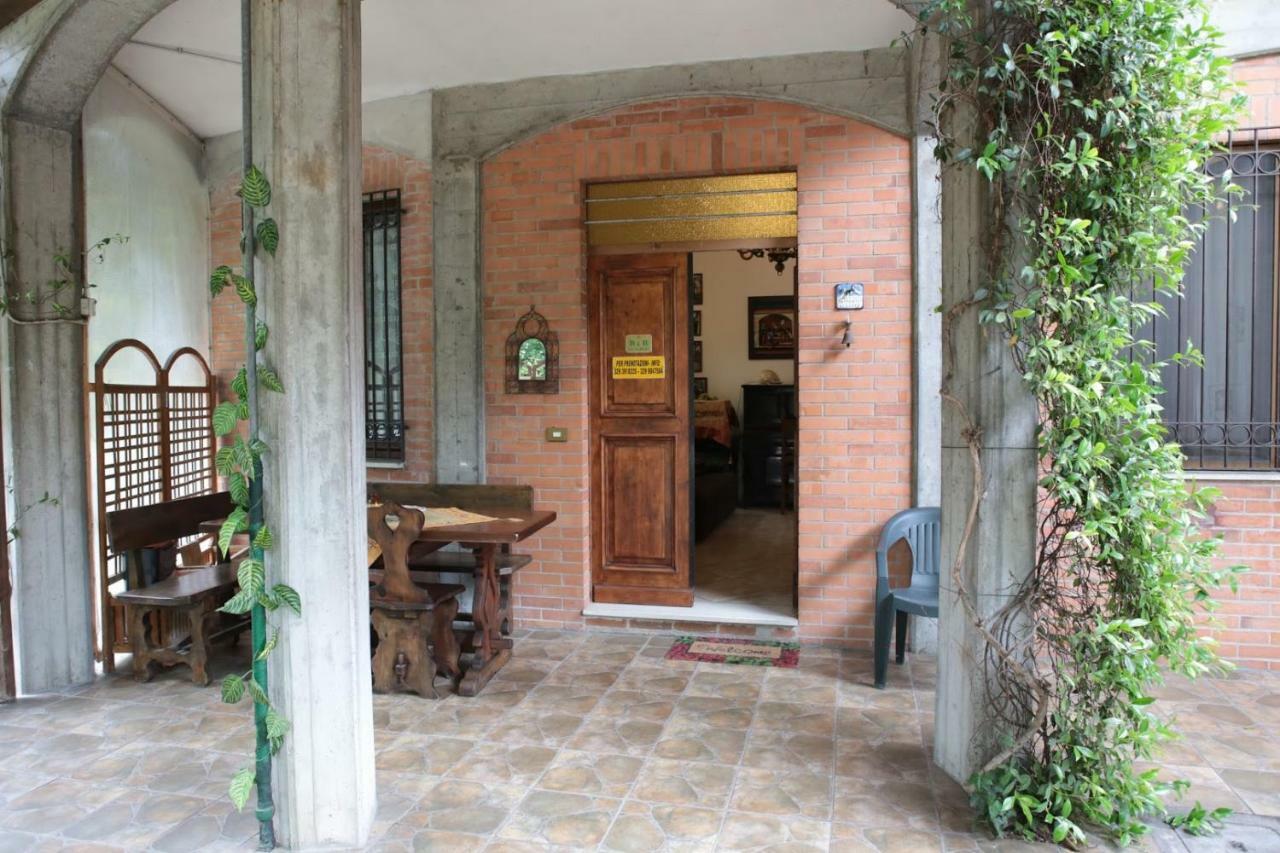Bed and Breakfast Al Parco à Curtatone Extérieur photo