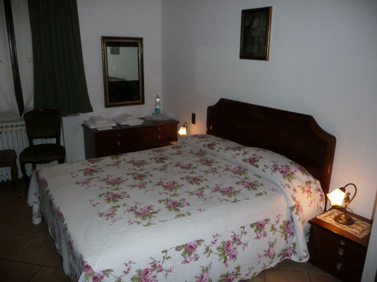 Bed and Breakfast Al Parco à Curtatone Extérieur photo